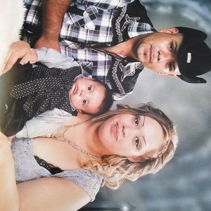 Meet your Posher, Claudia-antonio